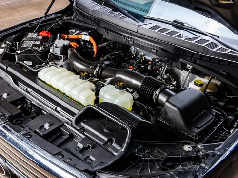 Used 2025 Ford F150 King Ranch w/ FX4 Off-Road Package image 40