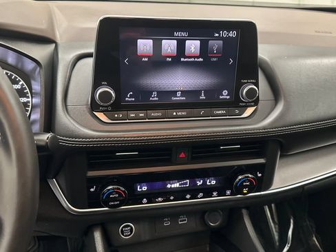 Certified 2023 Nissan Rogue SV w/ SV Premium B Package AWD/4WD image 14