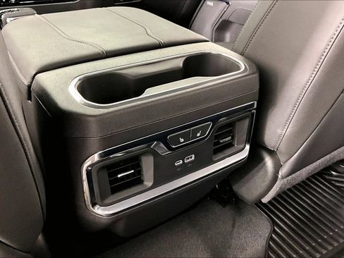 Used 2024 Chevrolet Silverado 1500 LTZ w/ LTZ Convenience Package II AWD/4WD image 10