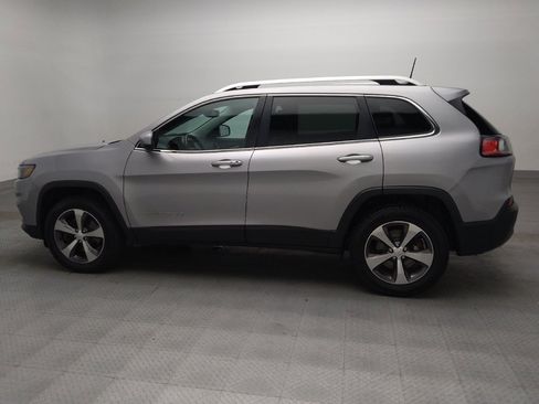 Used 2019 Jeep Cherokee Limited AWD/4WD image 3