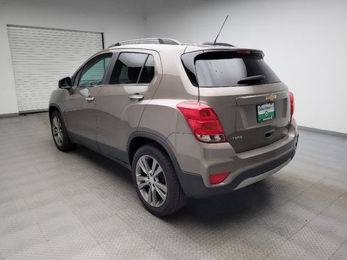 Used 2020 Chevrolet Trax LT w/ LT Convenience Package FWD image 5