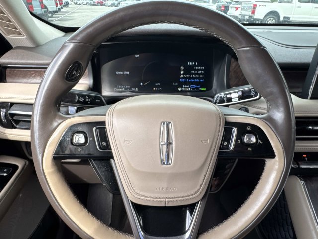 Used 2020 Lincoln Aviator Grand Touring w/ Equipment Group 302A AWD/4WD image 29
