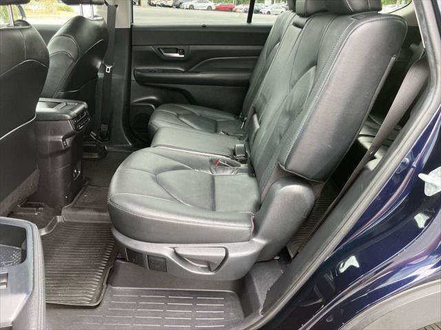 Certified 2024 Toyota Grand Highlander FWD image 26