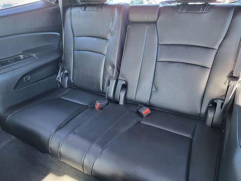 Used 2021 Honda Pilot Black Edition image 14