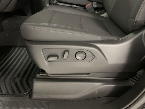 New 2026 Chevrolet Silverado 2500 Custom w/ Custom Value Package AWD/4WD image 12