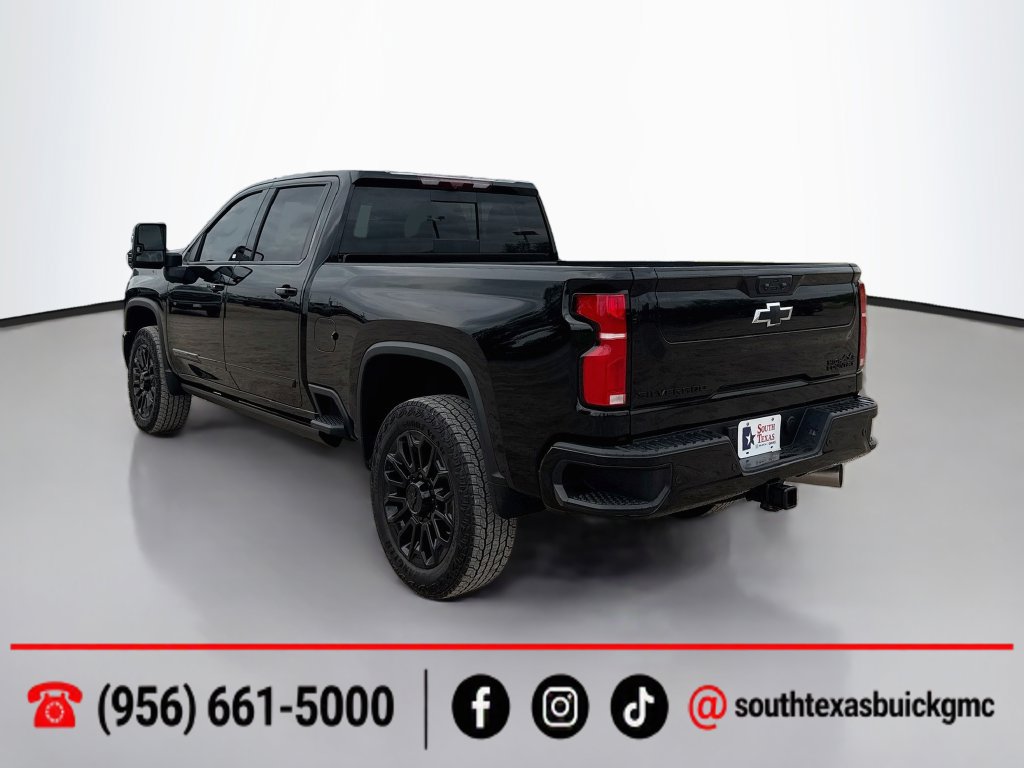 Used 2026 Chevrolet Silverado 2500 High Country w/ Midnight Edition AWD/4WD image 6