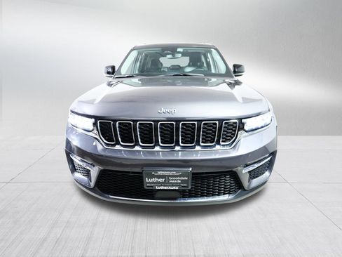 Used 2023 Jeep Grand Cherokee 4WD 4xe image 2