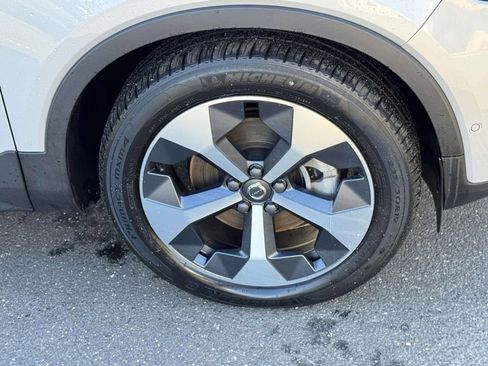 Certified 2023 Volvo XC40 B5 Plus w/ Driver Assist Package image 6