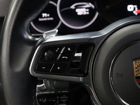 Used 2021 Porsche Cayenne image 28