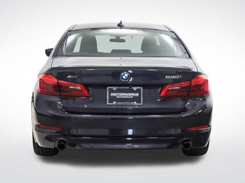 Used 2017 BMW 530i xDrive AWD/4WD image 4