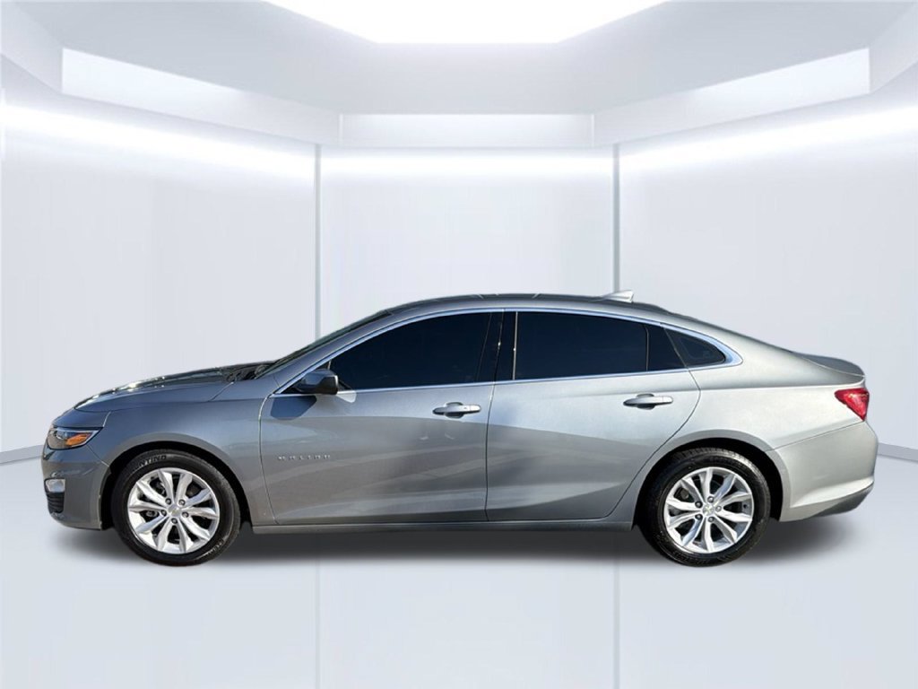 Used 2024 Chevrolet Malibu LT FWD image 3