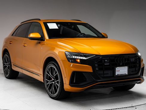 Used 2023 Audi Q8 Premium Plus w/ Premium Plus Package AWD/4WD image 31
