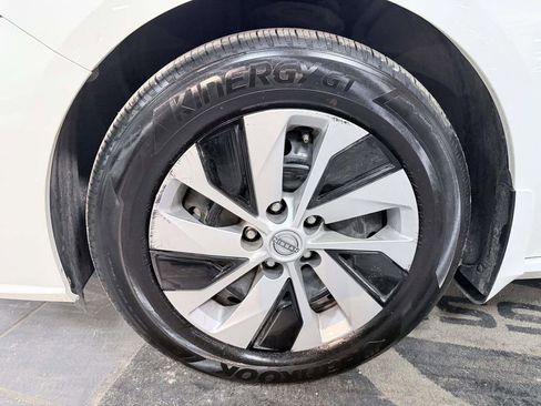 Used 2025 Nissan Altima 2.5 S FWD image 10