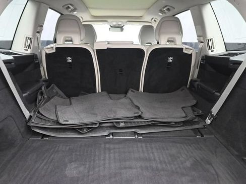 Used 2024 Volvo XC90 B5 Plus w/ Protection Package AWD/4WD image 29