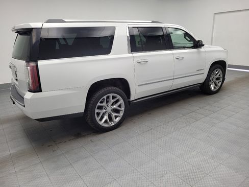 Used 2019 GMC Yukon XL Denali w/ Denali Ultimate Package AWD/4WD image 10