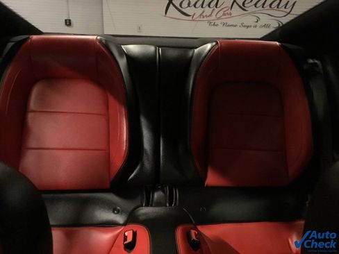 Used 2018 Ford Mustang GT Premium w/ Equipment Group 401A image 24