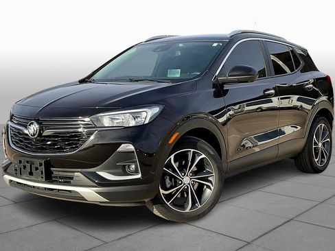 Certified 2022 Buick Encore GX Select w/ Advanced Technology Package image 2