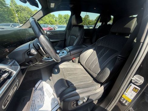 Used 2023 BMW X7 M60i w/ Executive Package AWD/4WD image 12