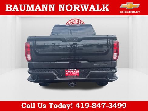 Used 2026 GMC Sierra 1500 Elevation w/ Elevation Premium Package AWD/4WD image 6
