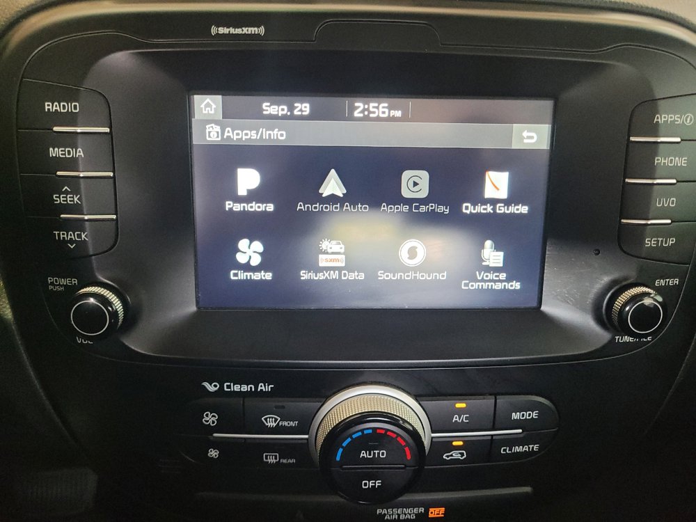 Used 2019 Kia Soul + FWD image 25