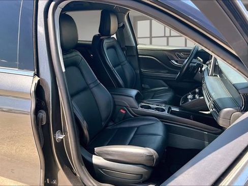 Used 2020 Lincoln Corsair FWD w/ Equipment Group 101A image 7