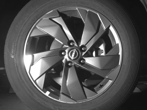 Used 2025 Nissan Rogue SV FWD image 13