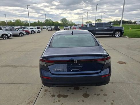 Used 2024 Honda Accord EX image 6