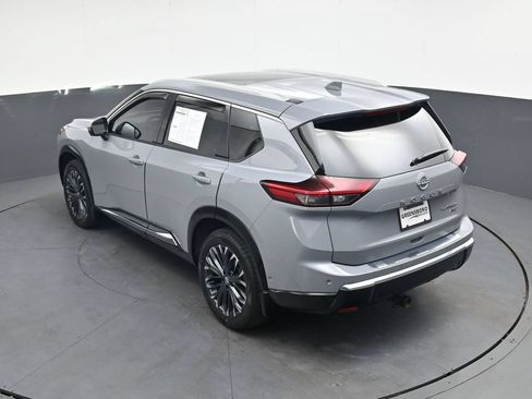 Certified 2024 Nissan Rogue Platinum w/ Platinum Premium Package AWD/4WD image 36