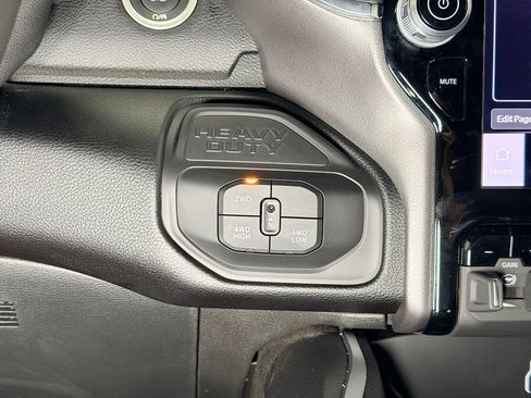 Used 2026 RAM 3500 Big Horn AWD/4WD image 14