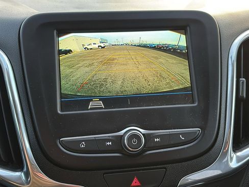 Used 2019 Chevrolet Equinox LT image 14