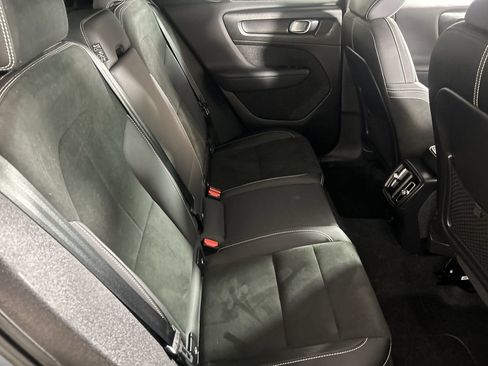 Used 2023 Volvo XC40 Recharge Plus AWD/4WD image 25