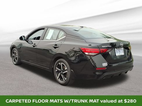 Used 2025 Nissan Sentra SV FWD image 3