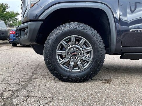 Used 2026 GMC Sierra 1500 AT4X AWD/4WD image 2
