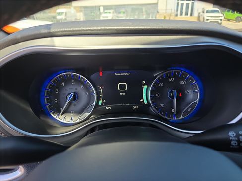 New 2026 Chrysler Pacifica Pinnacle image 33