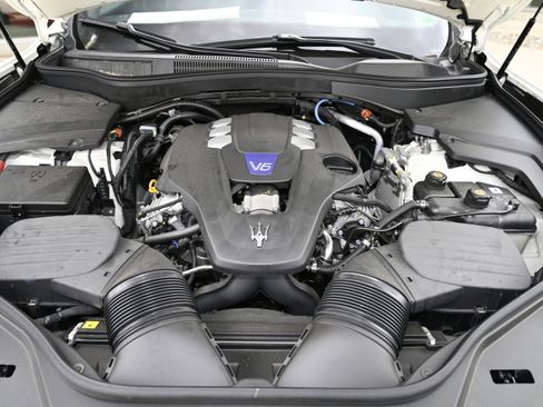 New 2024 Maserati Levante Modena Ultima image 58