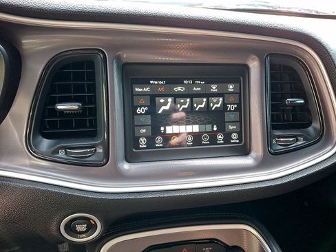 Used 2022 Dodge Challenger GT RWD image 19