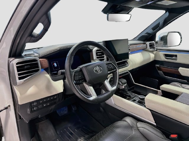 Used 2024 Toyota Sequoia Capstone AWD/4WD image 9