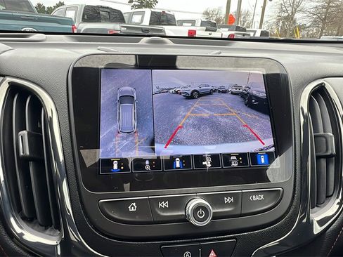 Used 2022 Chevrolet Equinox RS w/ RS Leather Package image 33