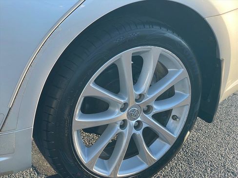 Used 2013 Toyota Avalon XLE Touring image 24