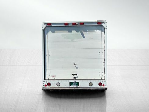 Used 2013 Ford E-350 and Econoline 350 Super Duty w/ Air Conditioning Prep Pkg RWD image 5