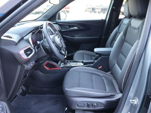 Used 2023 Chevrolet TrailBlazer RS AWD/4WD image 4