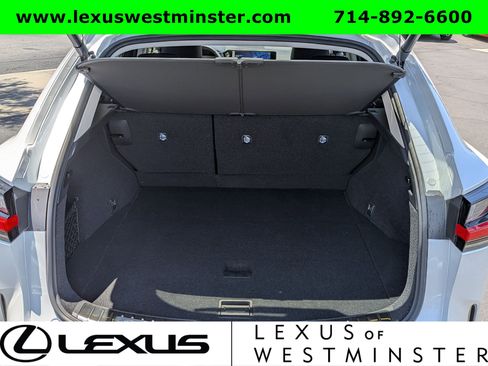 Used 2025 Lexus NX 350h AWD w/ Premium Package image 10