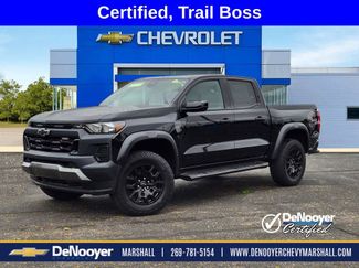 Used 2024 Chevrolet Colorado Trail Boss w/ Advanced Trailering Package AWD/4WD video 1