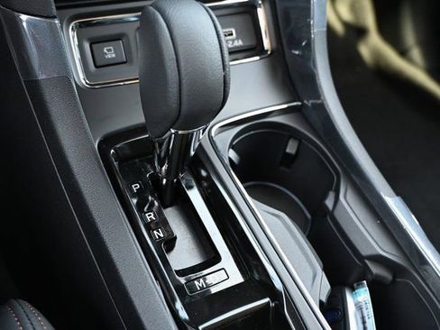 New 2026 Subaru Ascent Limited Bronze image 26