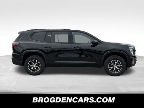New 2026 GMC Acadia AT4 w/ Super Cruise Package image 2
