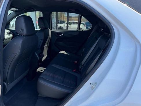 Used 2022 Chevrolet Equinox RS image 10