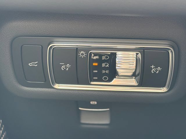 New 2026 Lincoln Nautilus Reserve AWD/4WD image 33