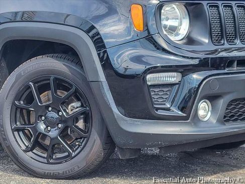 Certified 2020 Jeep Renegade Altitude FWD image 4