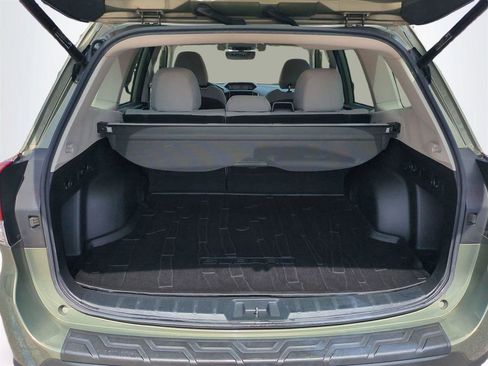Used 2020 Subaru Forester Premium image 14