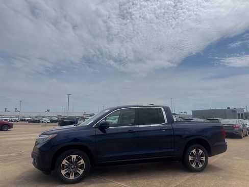 Used 2018 Honda Ridgeline RTL image 11